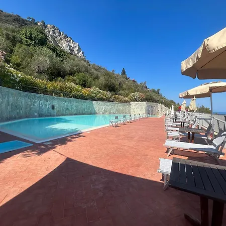 Mono Ele A Varigotti